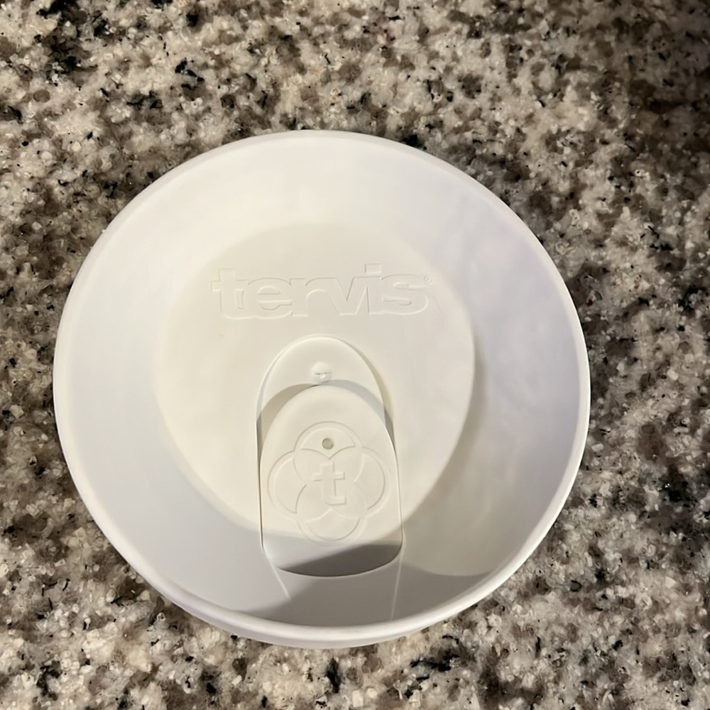 NWOT Tervis Travel Lid For 24oz Tumblers and 16oz Mugs
